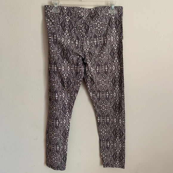 American Eagle Printed Leggings - Picture 4 of 4